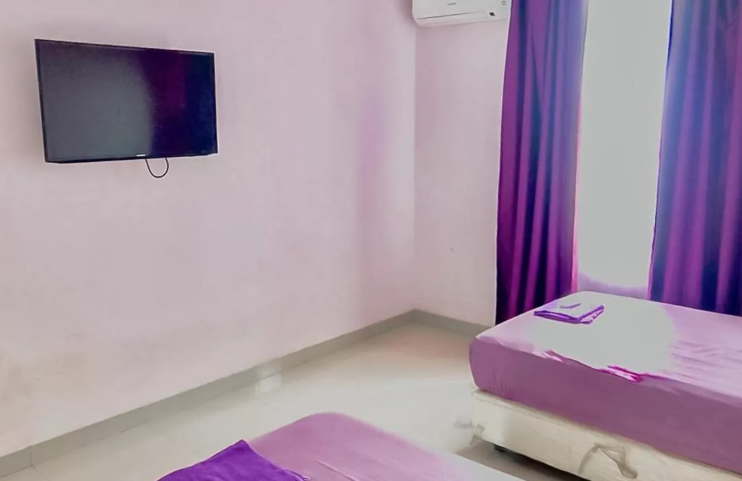 Tiara Guest House Samarinda RedPartner-1